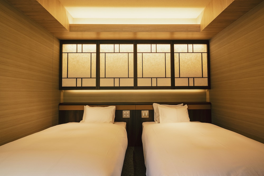 JAPANESE WESTERN, WITH VIEW, PRIVATE HOT SPRING BATH