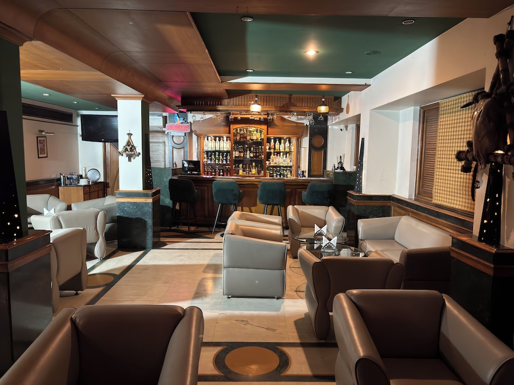 HOTEL RESIDENCY 39/47