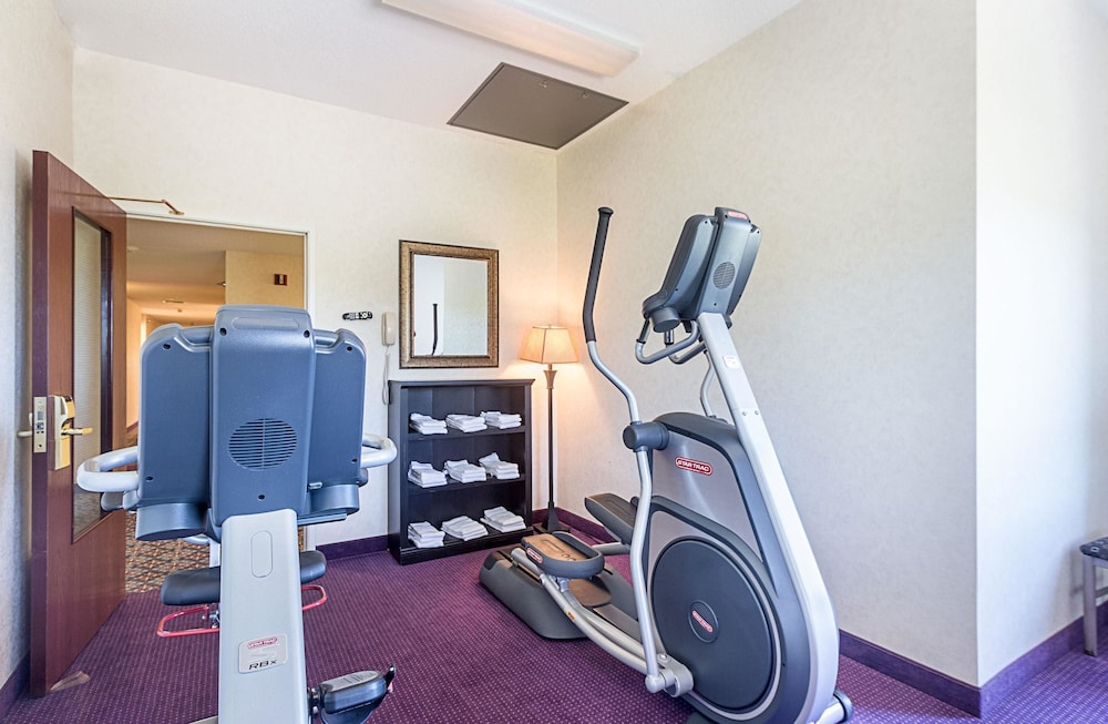 Sleep Inn & Suites Bay View Acme - Traverse City 33/68