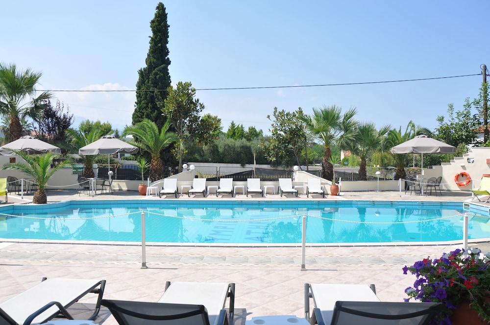 Olympion Melathron Hotel 68/76
