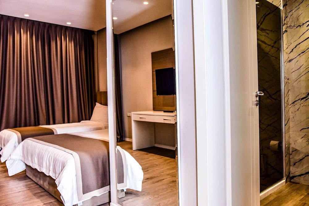 VH Broadway Tirana Hotel 22/50