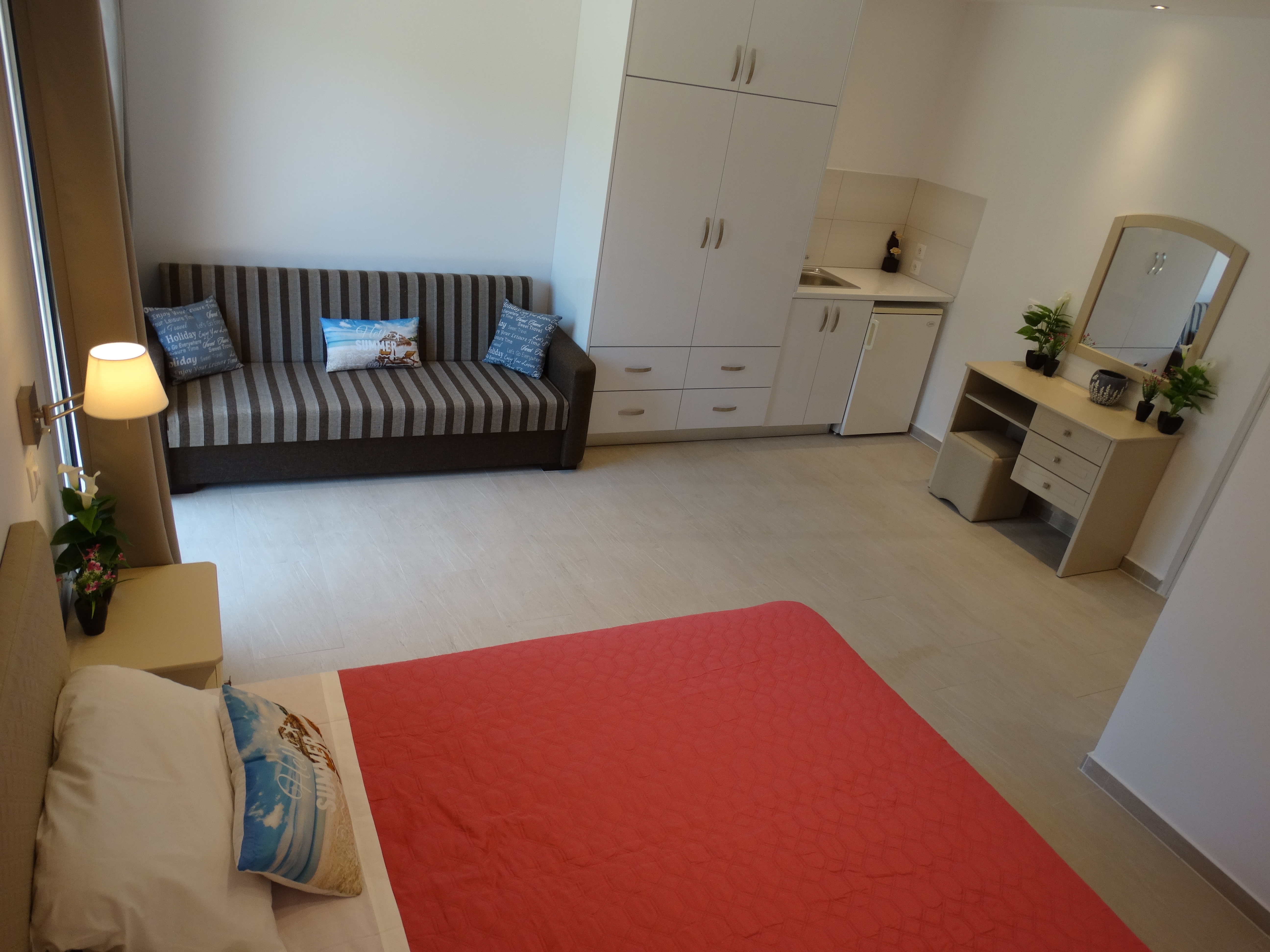 Makis Louvlis Luxury Apartments 40/58