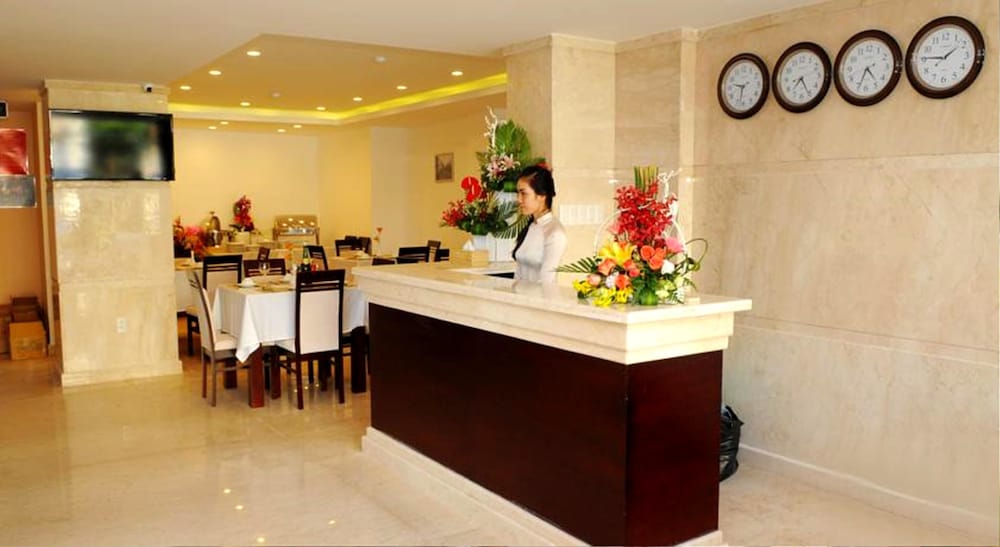 Dragon Sea Hotel 4/50