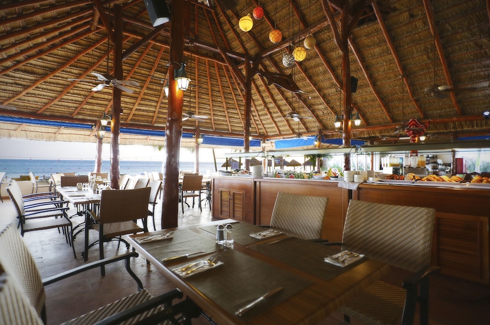 The Royal Cancun All Suites Resort 42/50