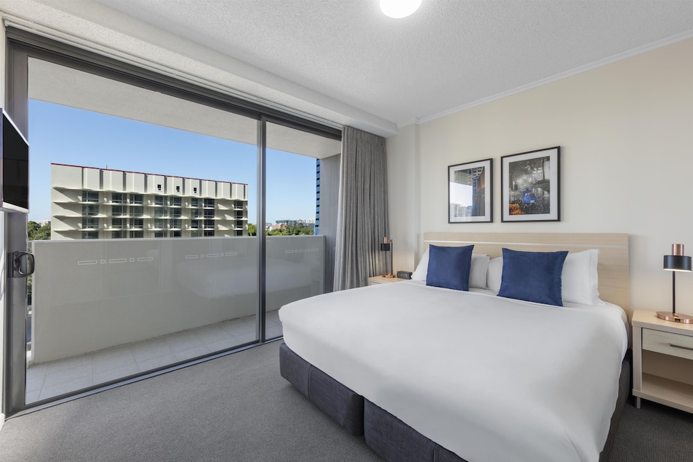 Oaks Brisbane On Margaret Suites 26/64