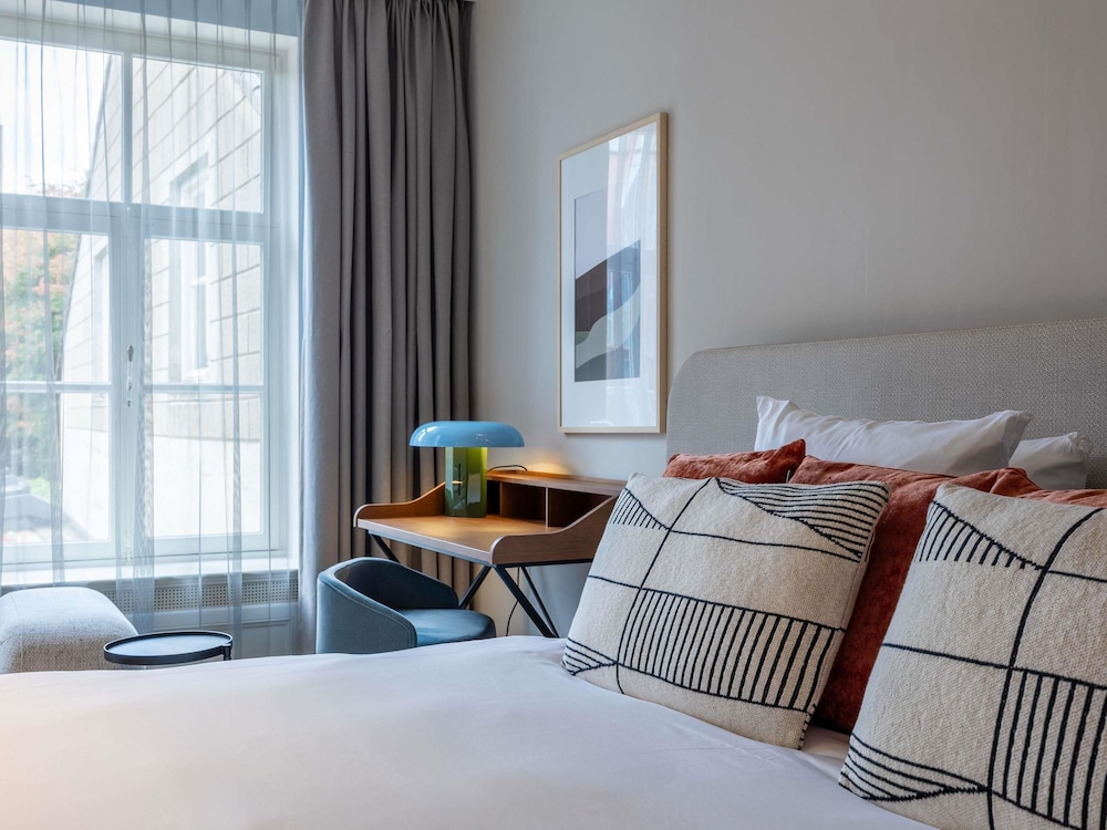 جناح جونيور بسرير كوين، Hotel Maison Maastricht Centrum - Handwritten Collection 4/10