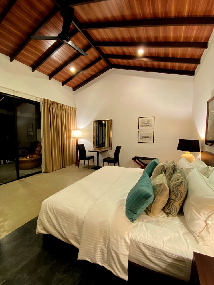 Mirissa Beach Villa photo3