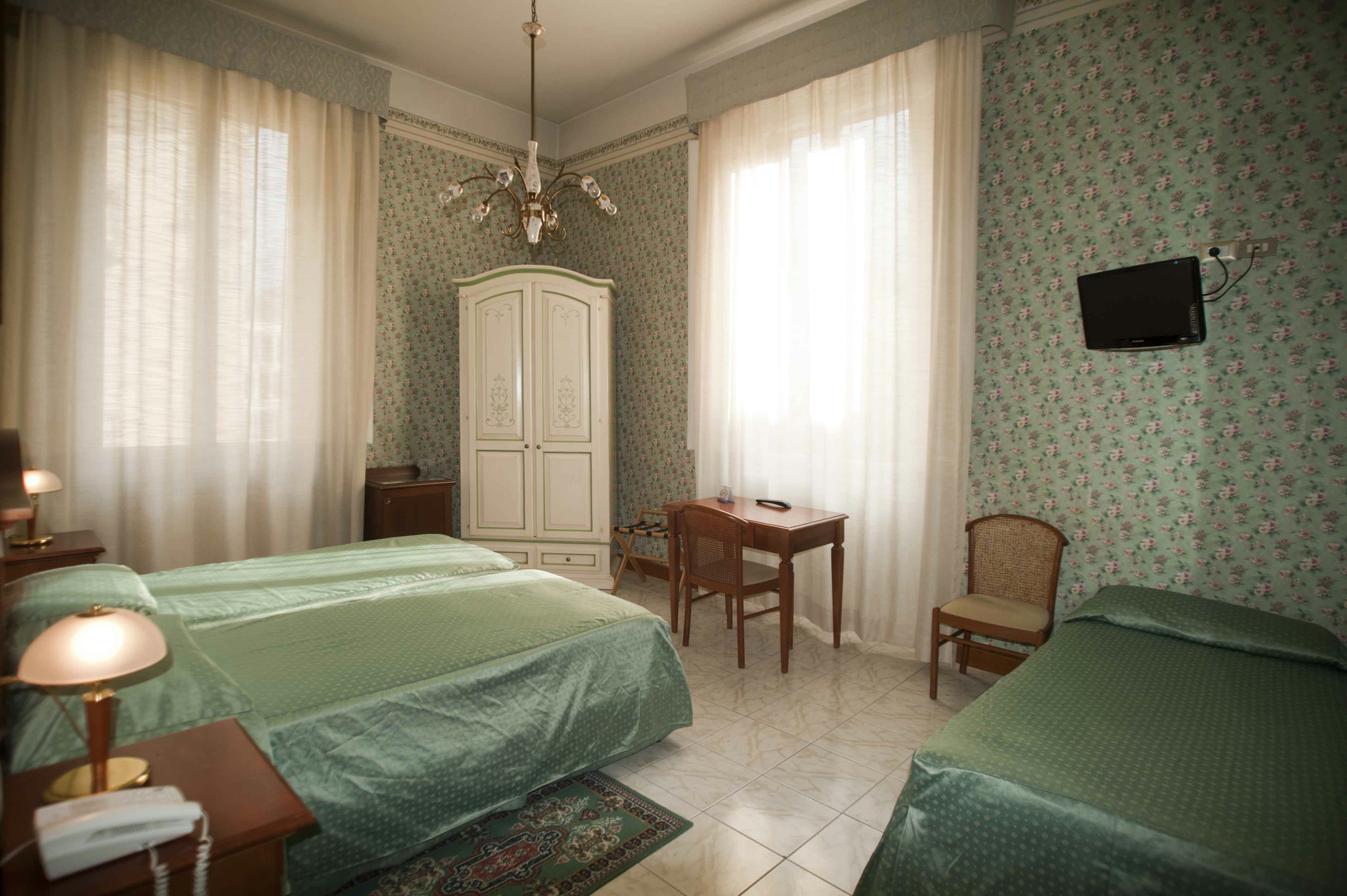 Hotel Beatrice 13/34