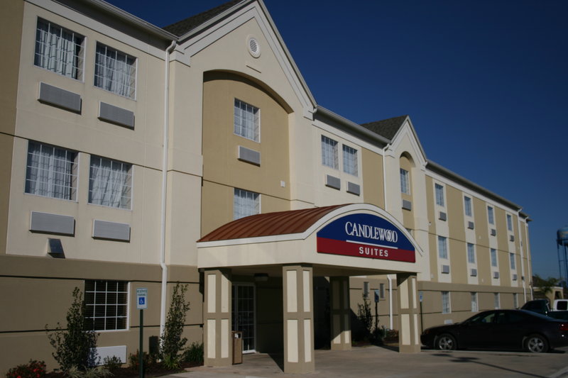 Candlewood Suites Lake Charles-Sulphur 29/30