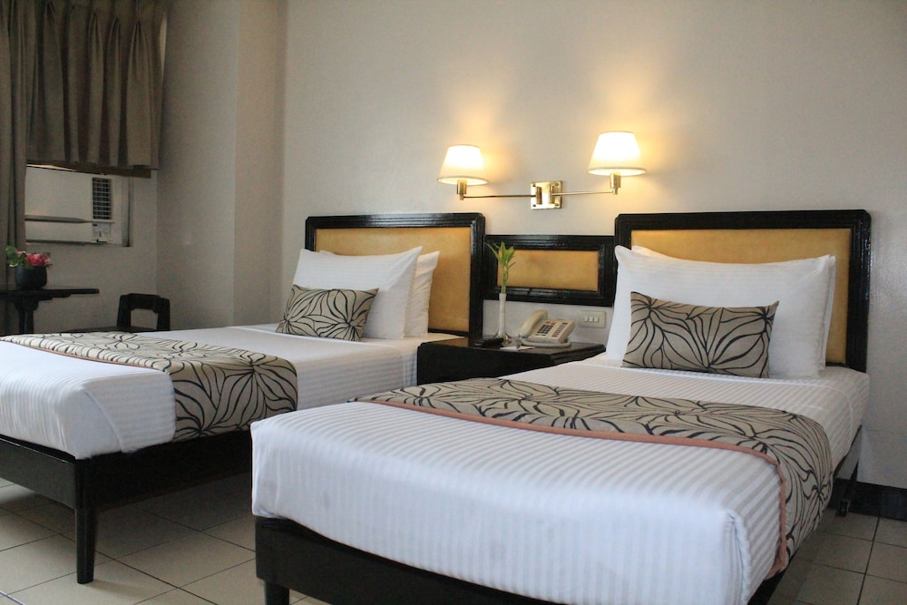 Palm Hotel Manila 9/38