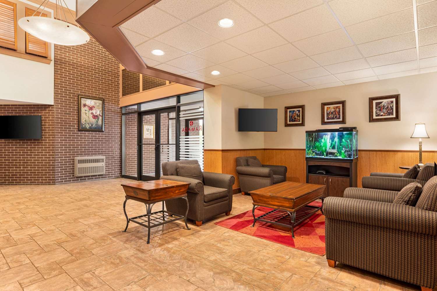 Ramada By Wyndham Fredericton 16/37