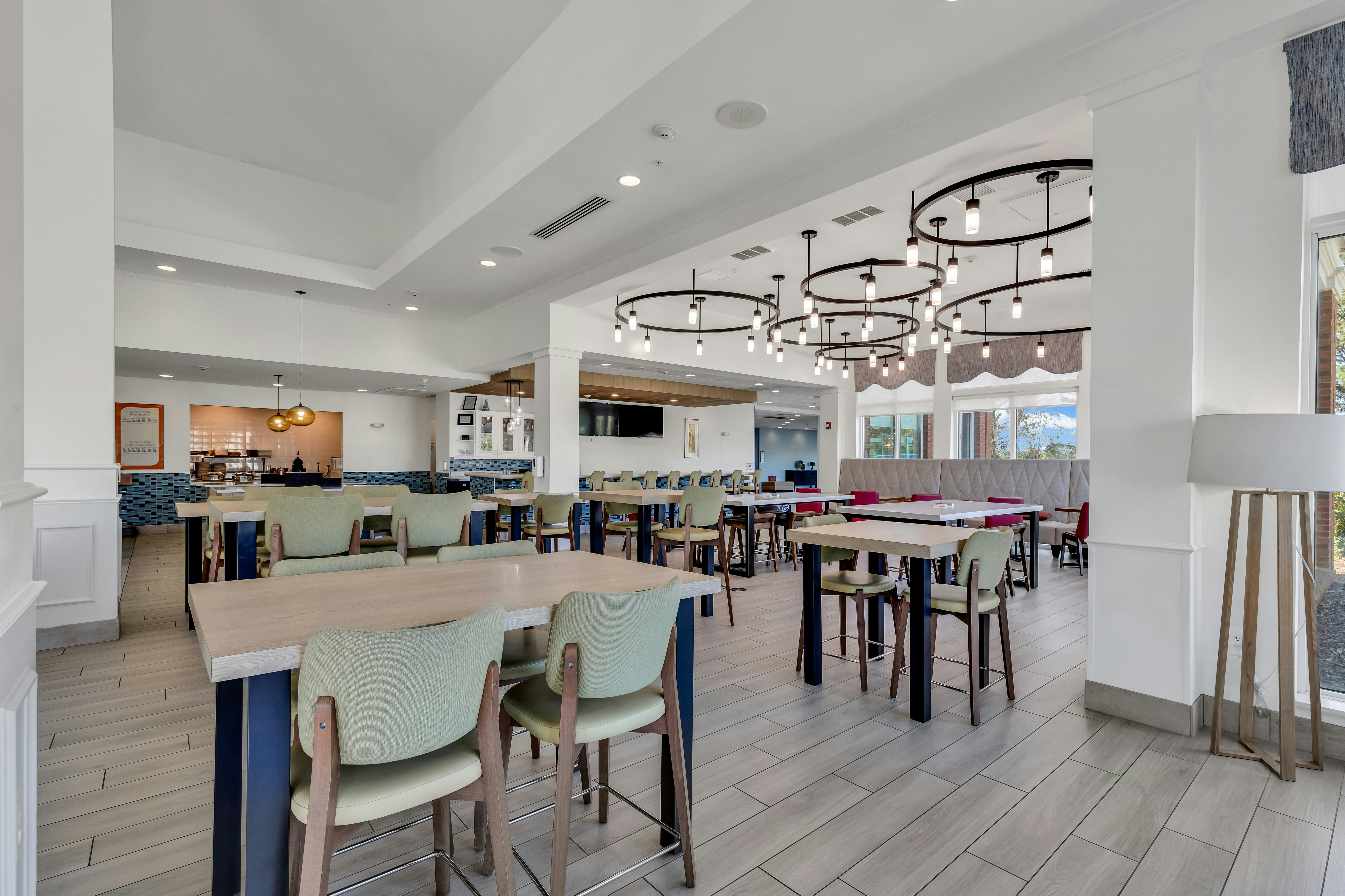 HILTON GARDEN INN MYRTLE BEACH-COASTAL GRAND MALL 22/32