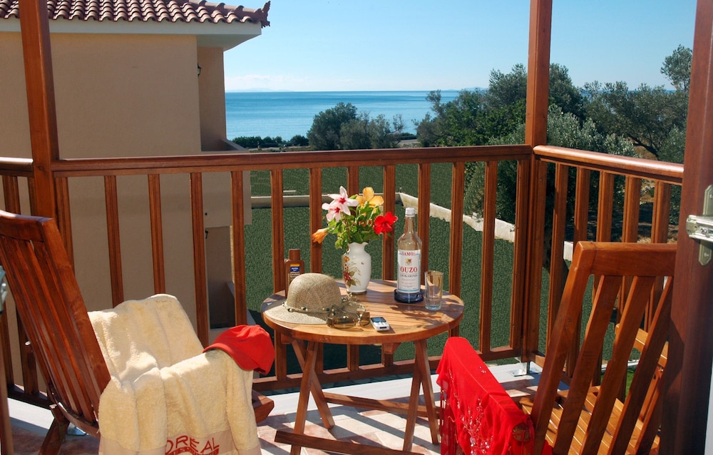 Kyma Hotel 49/67