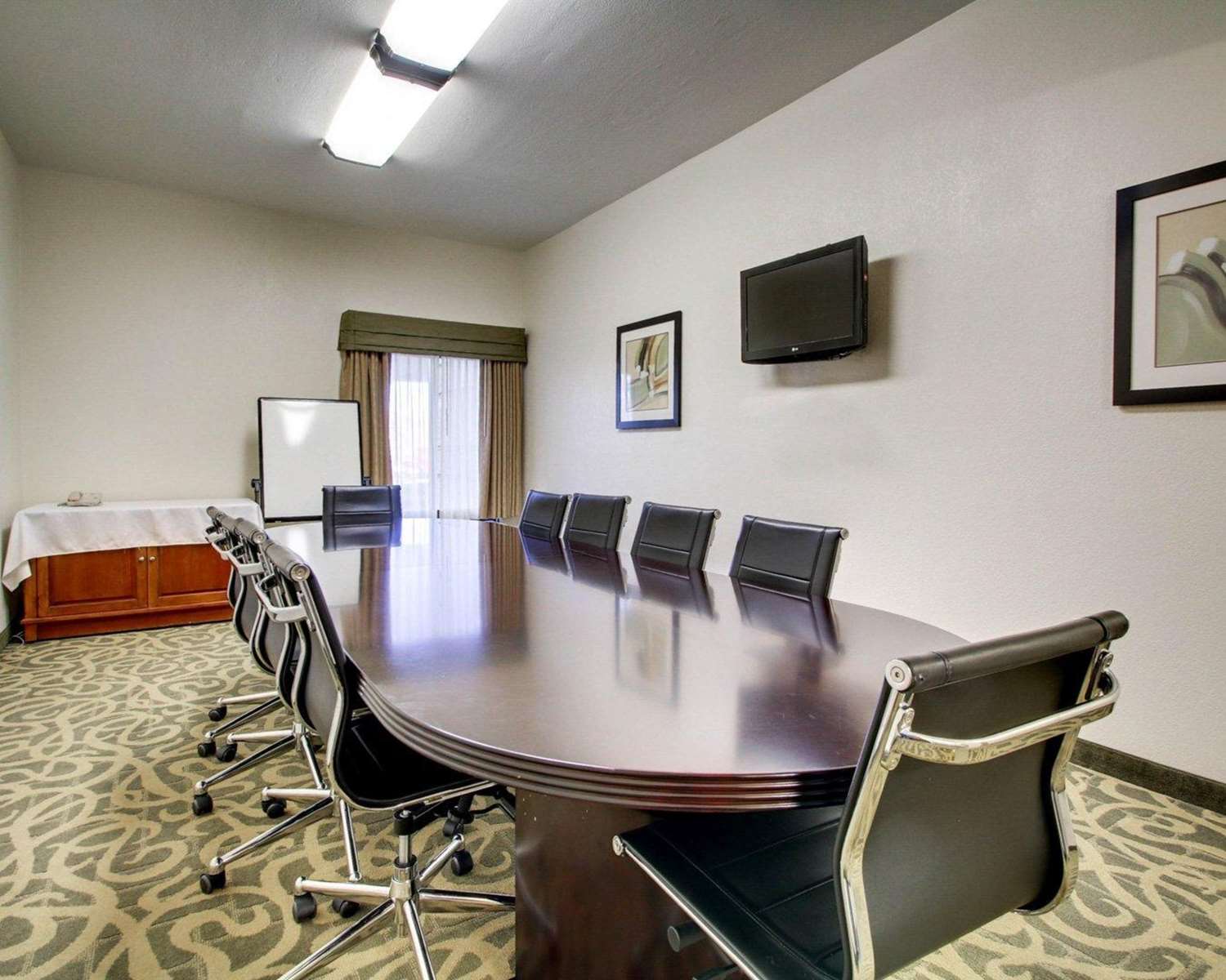 Comfort Inn & Suites Moss Point Pascagoula 37/40