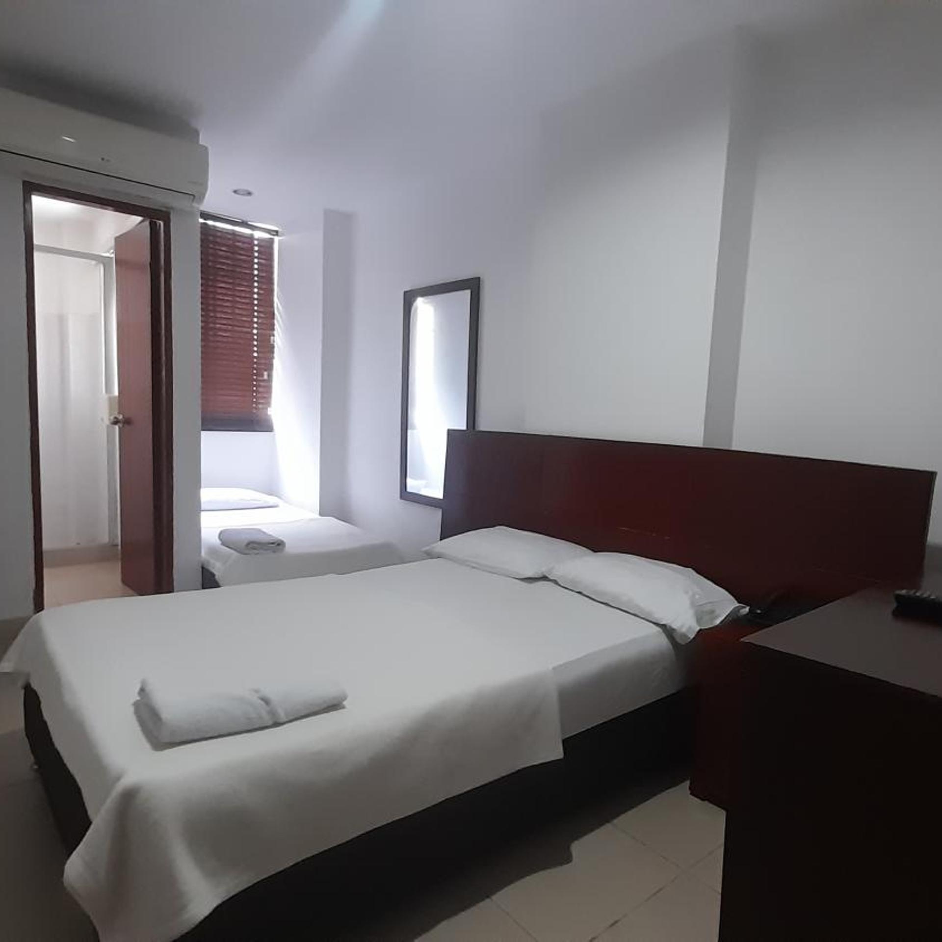 Santorini Neiva Hotel 10/19