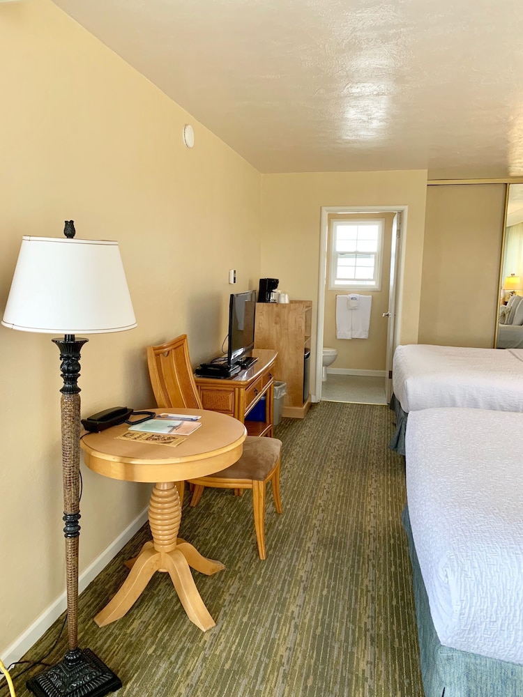 Seaway Inn 21/63
