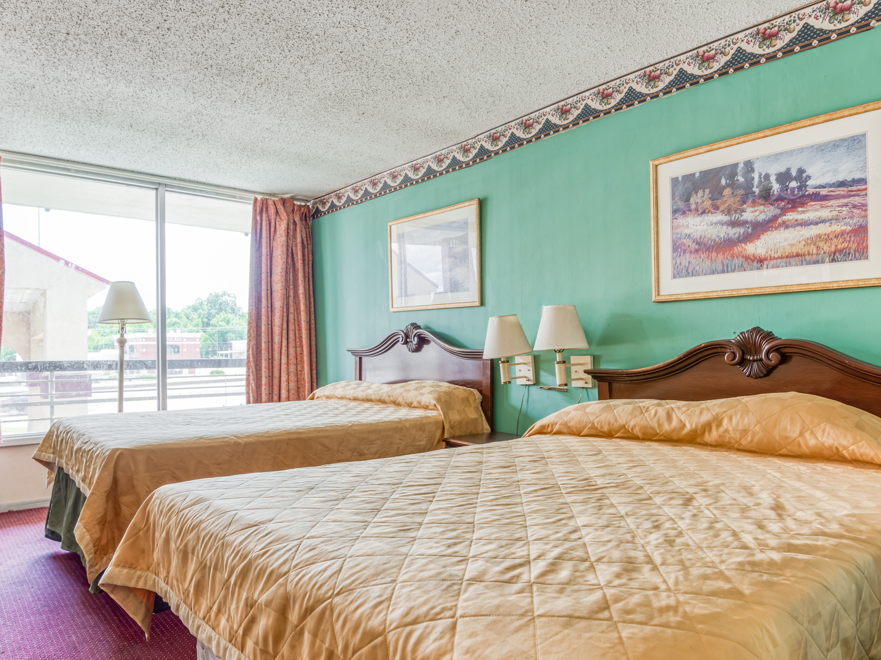 2 Queen Bed