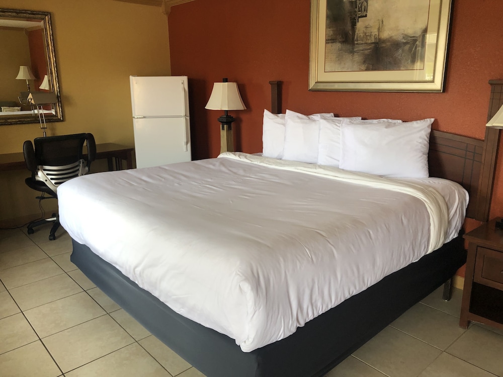 Room, King Bed, Smoking