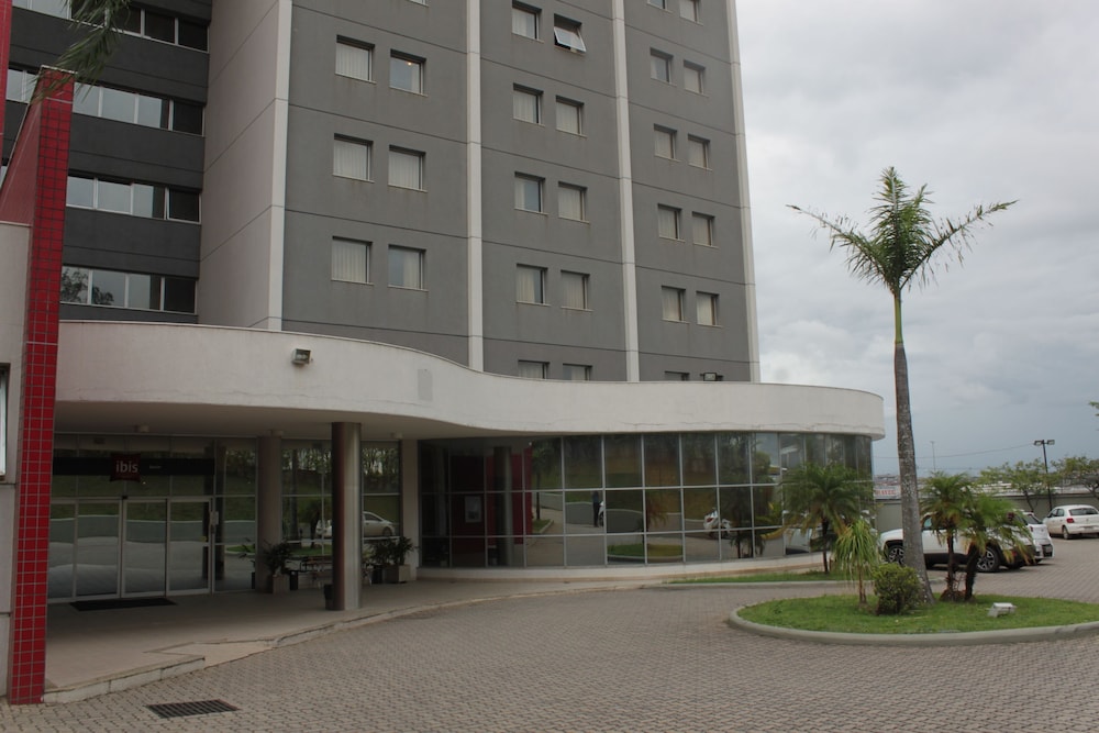 Ibis Betim 5/50