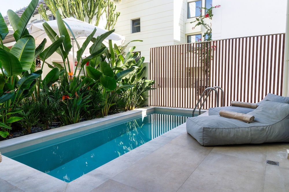 Summer Dream Hotel Apartments 25/50