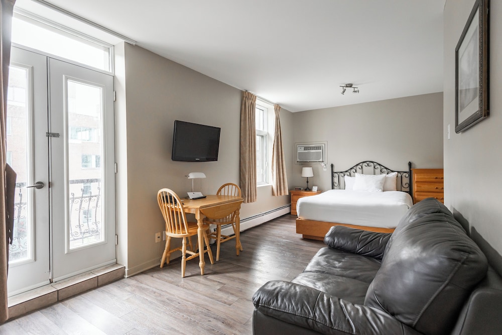 Hotel Le Roberval 16/46