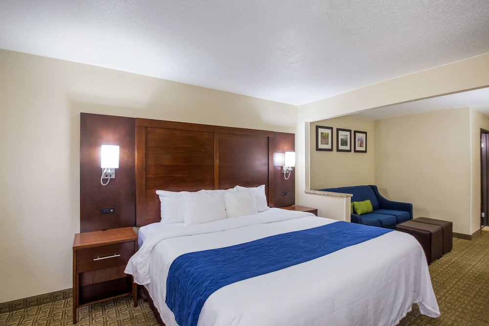 Quality Inn & Suites Green Bay - Ashwaubenon 18/50