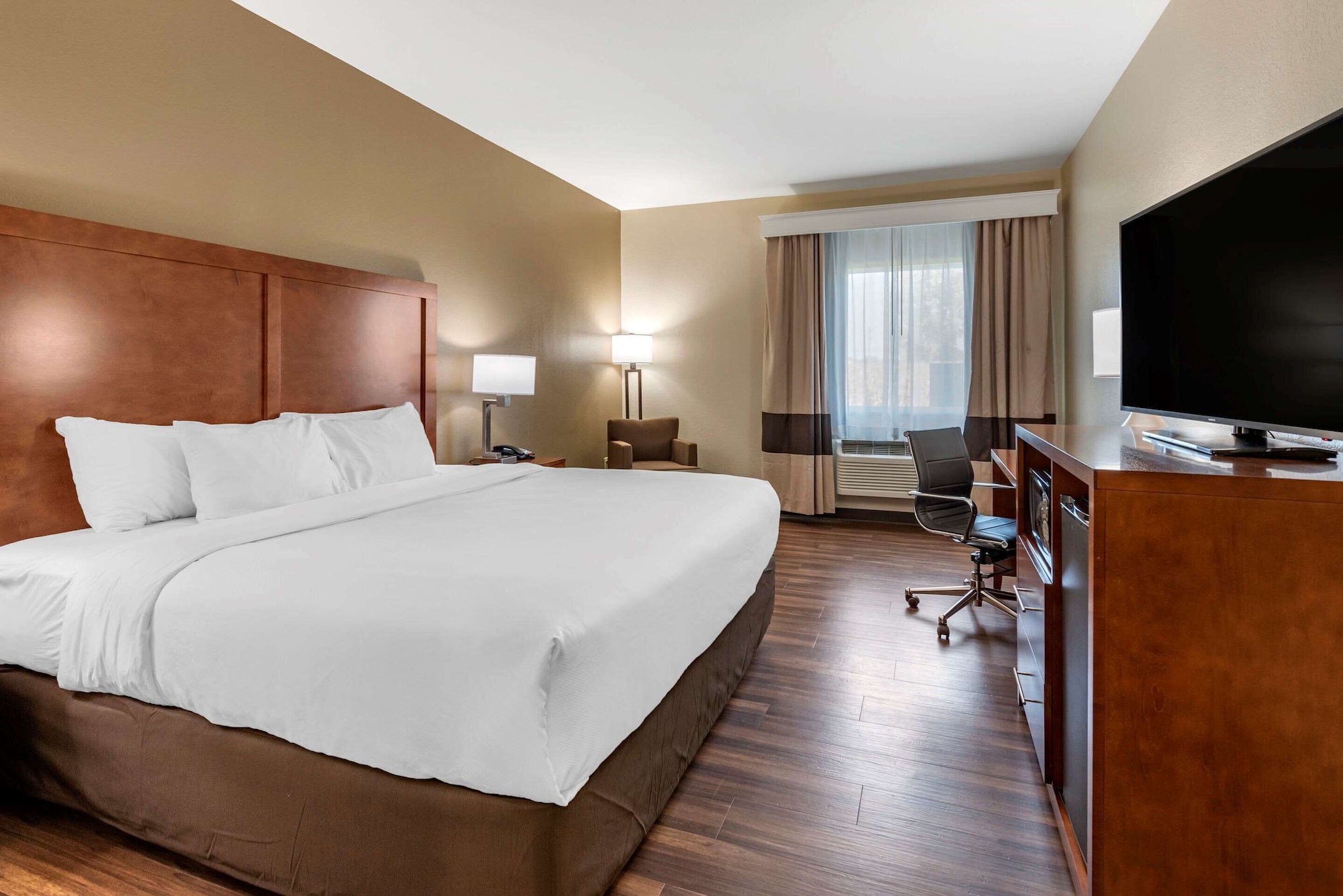 Standard, King Bed