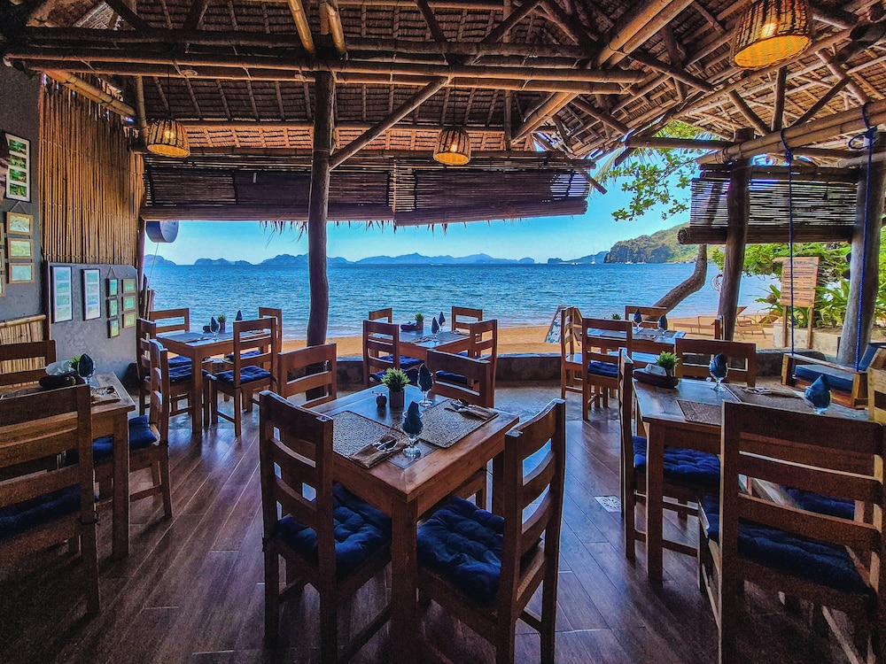 Buko Beach Resort - Adults Only 55/73