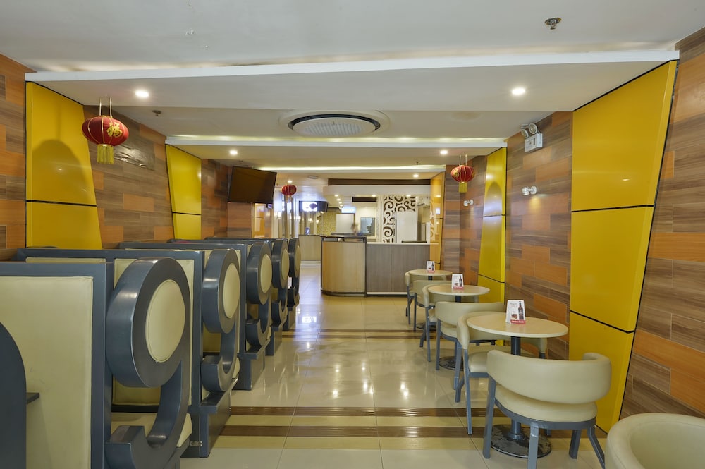 Hotel 99 Monumento 38/41