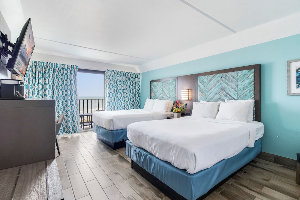 The Inn At Pine Knoll Shores 20/61