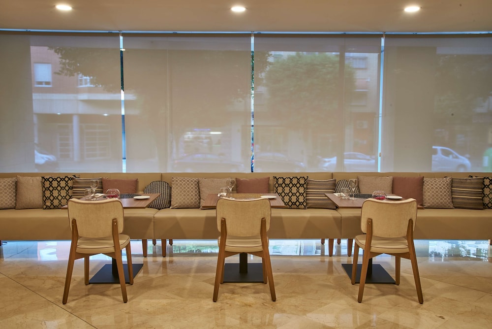 iStay by NH Ciudad de Valencia Hotel 33/49