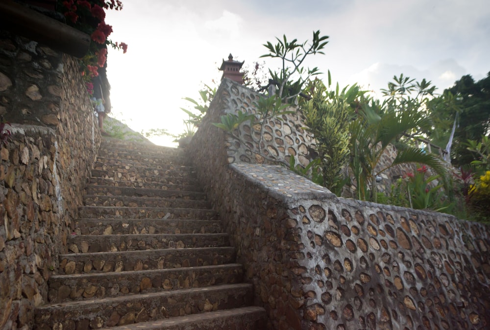 Blue Monkey Villas 2/34