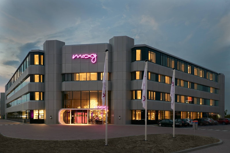 Moxy Amsterdam Schiphol Airport 1/10