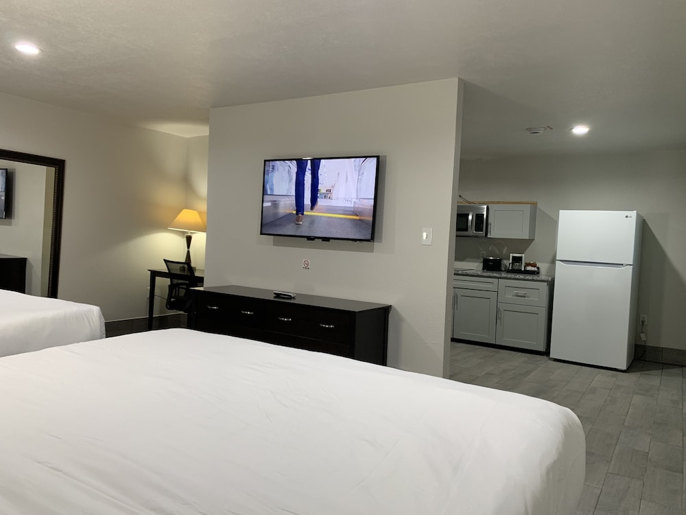 Days Inn by Wyndham Sulphur Springs 5/43