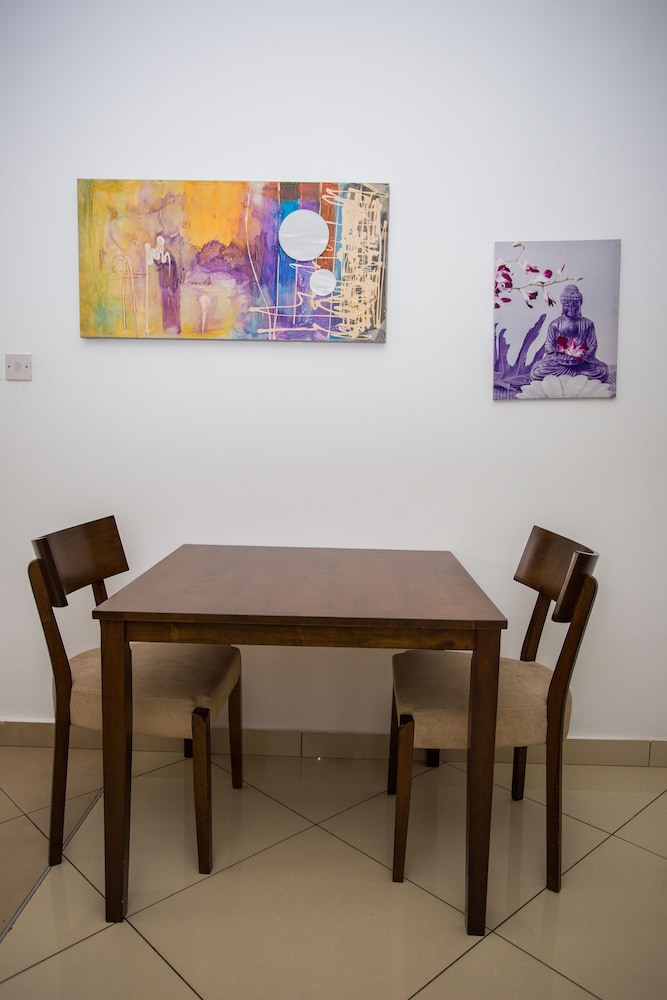 Accra Luxury Apartments 42/50