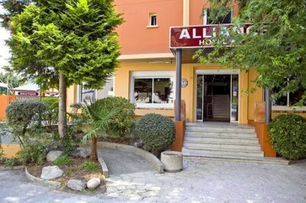 HOTEL ALLIANCE LOURDES 3/63