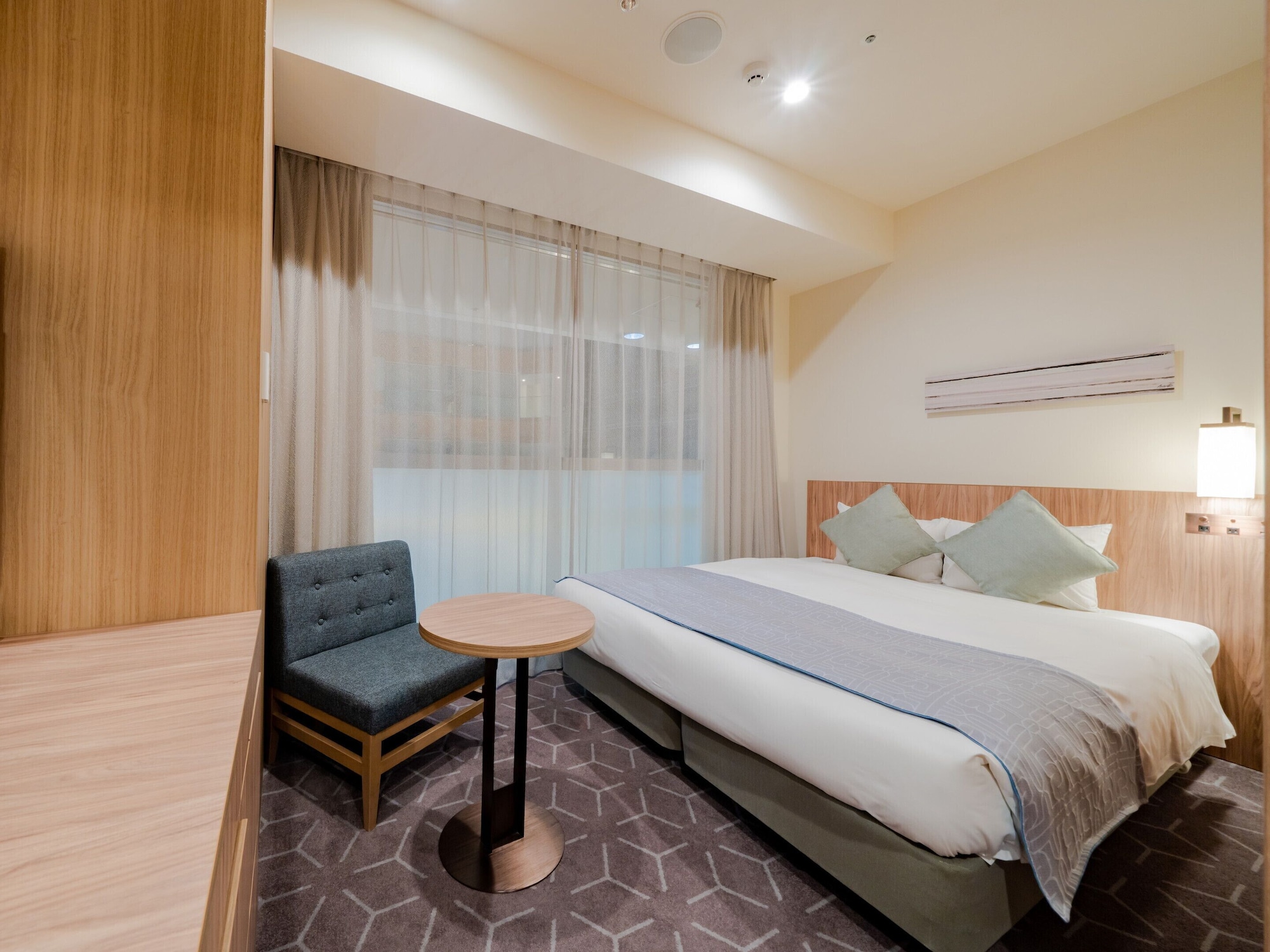RENOVATED, DOUBLE BED