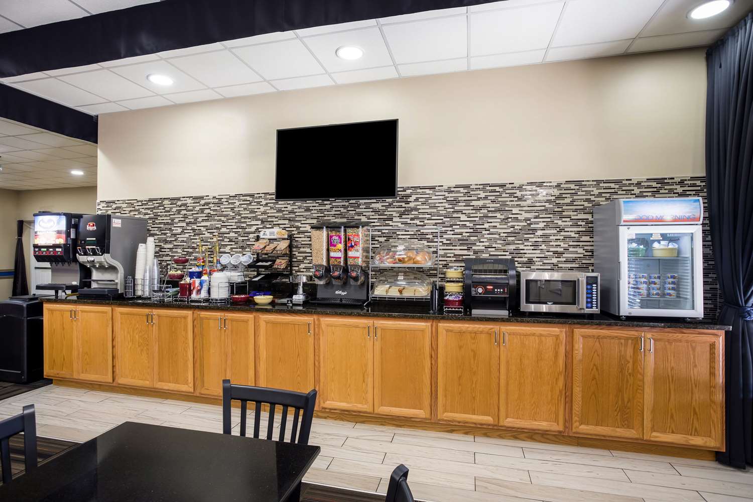 SureStay Hotel by Best Western Bardstown General Nelson 13/18