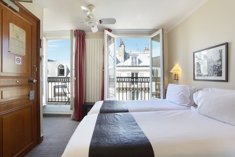 Hotel College De France 22/61