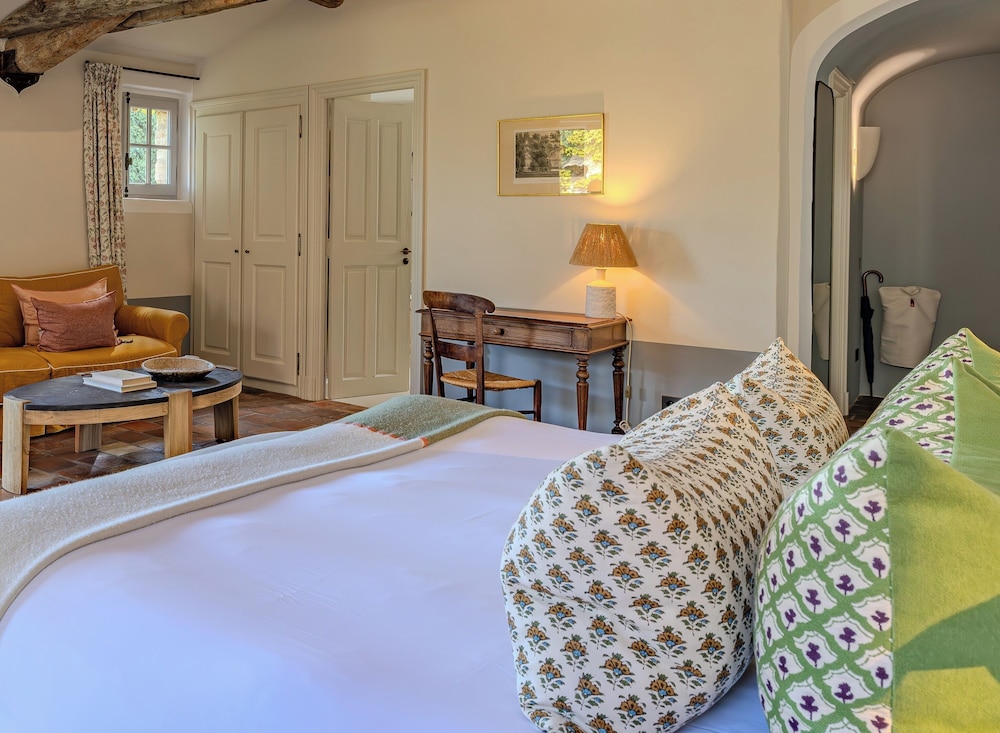 Hotel Crillon le Brave 7/50