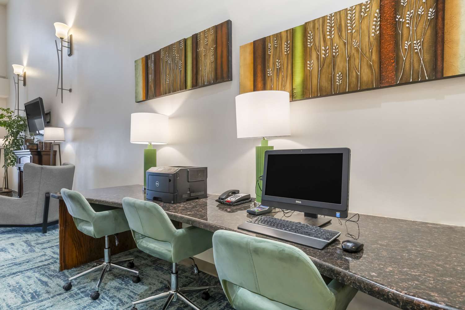 Comfort Suites Conference Center Rapid City 12/14