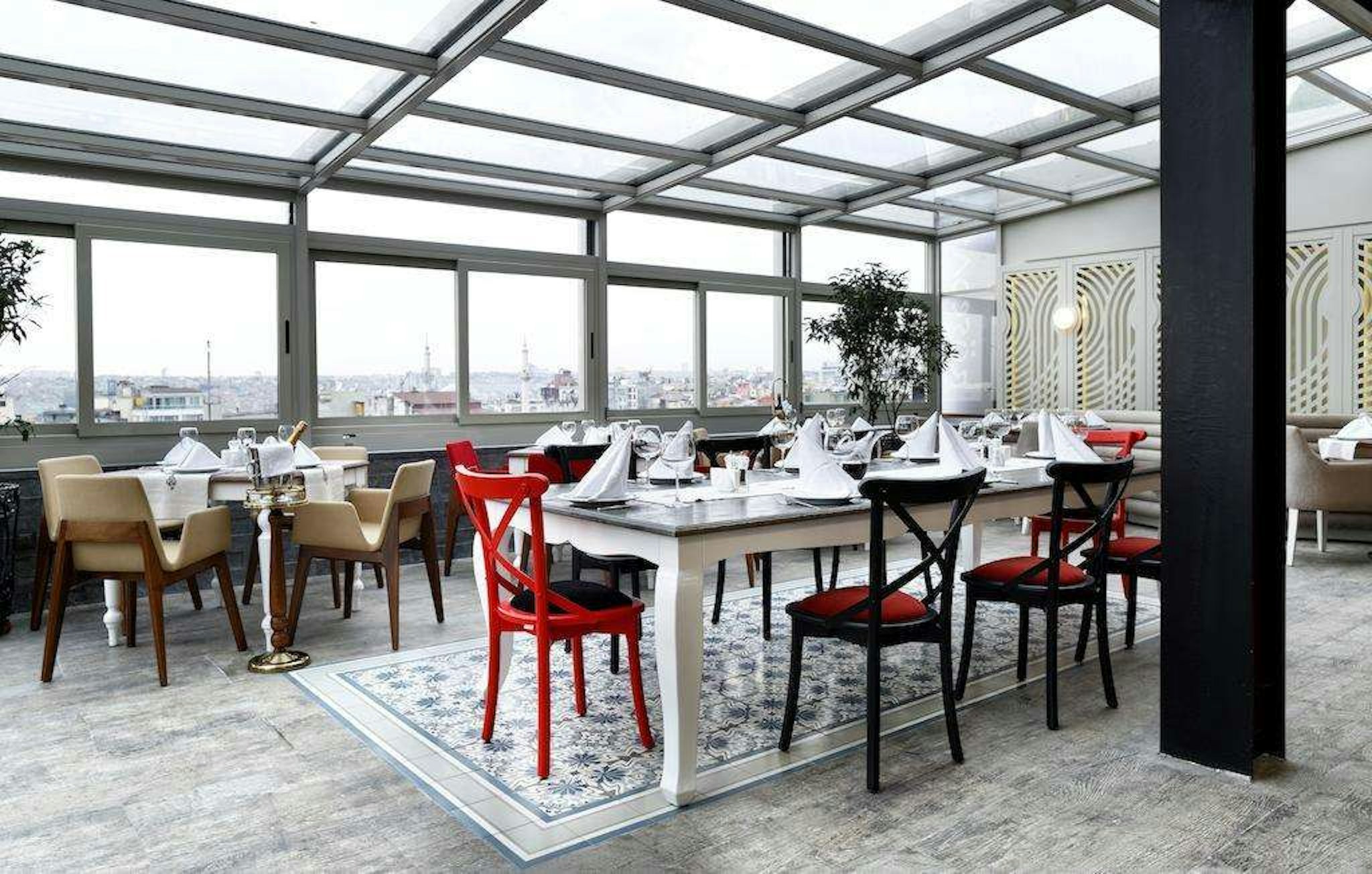 Darkhill Hotel Istanbul 35/55