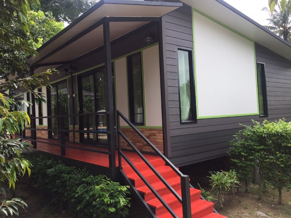 Baan Suan Khun Yaiy Nakhon Nayok 5/71