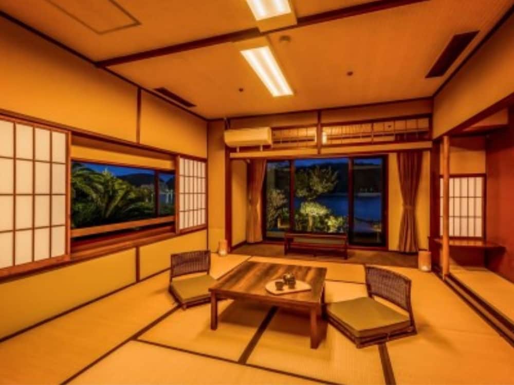 Yukai Resort Premium Koshinoyu 34/50