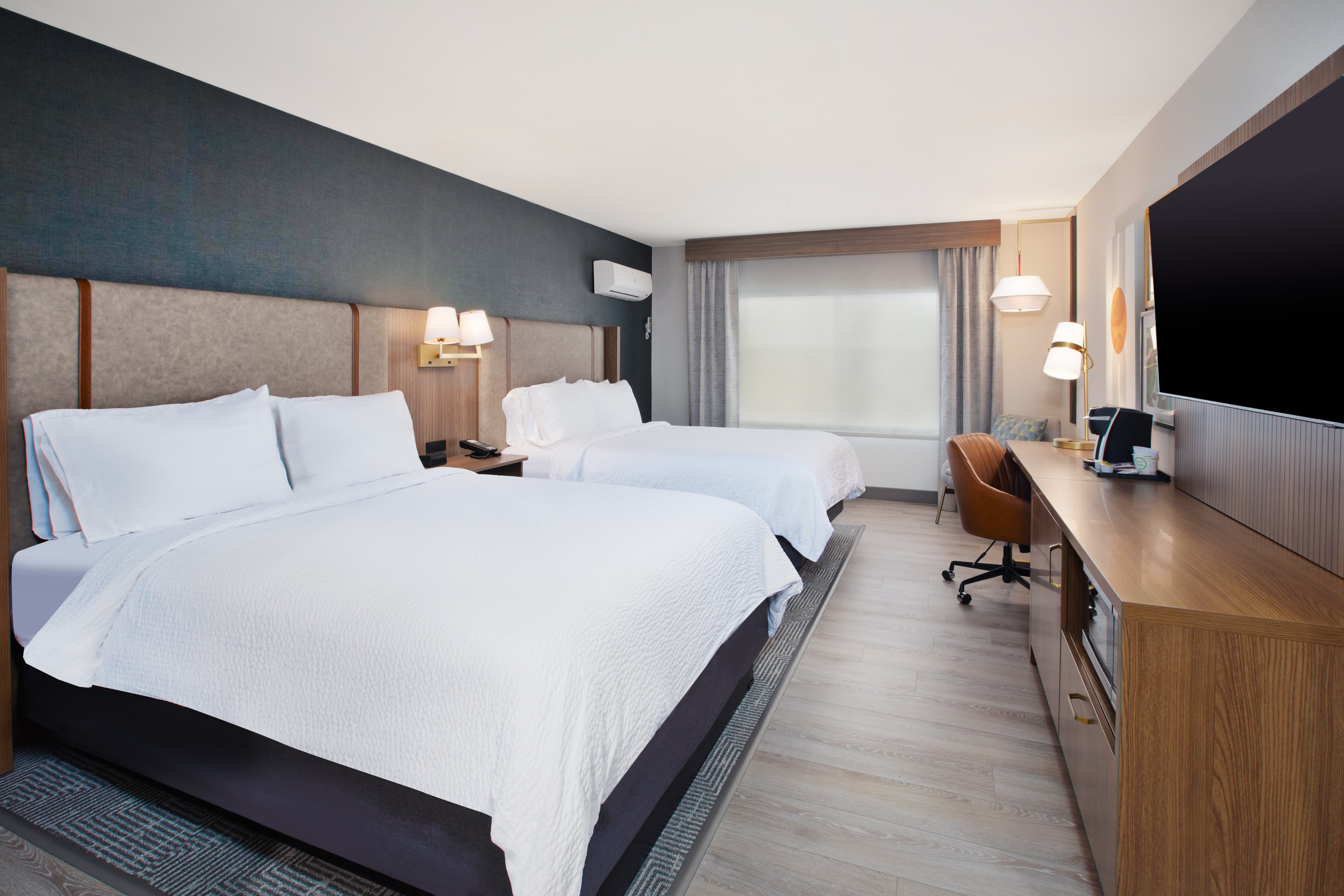 Holiday Inn Ontario Airport 19/73