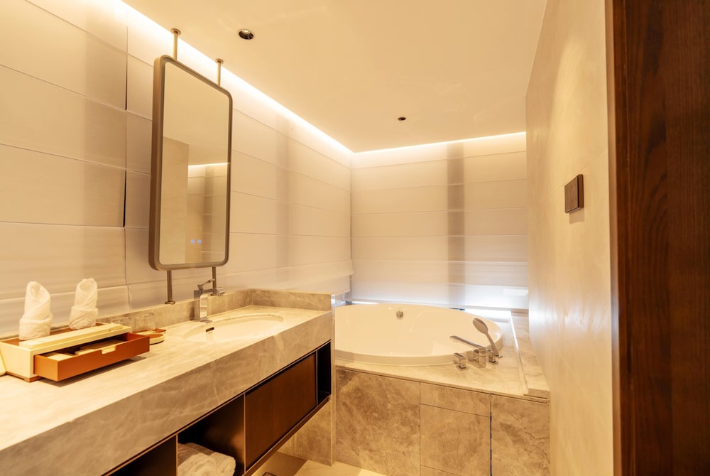 Howard Johnson By Wyndham Phnom Penh Tk 51/57