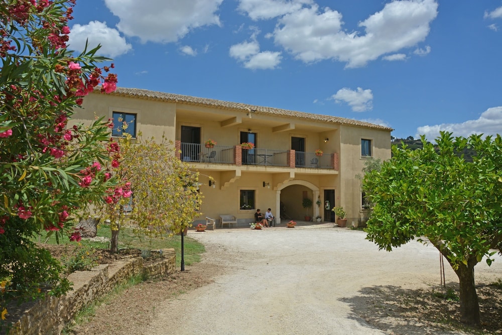 Casale Delle Rose 3/70
