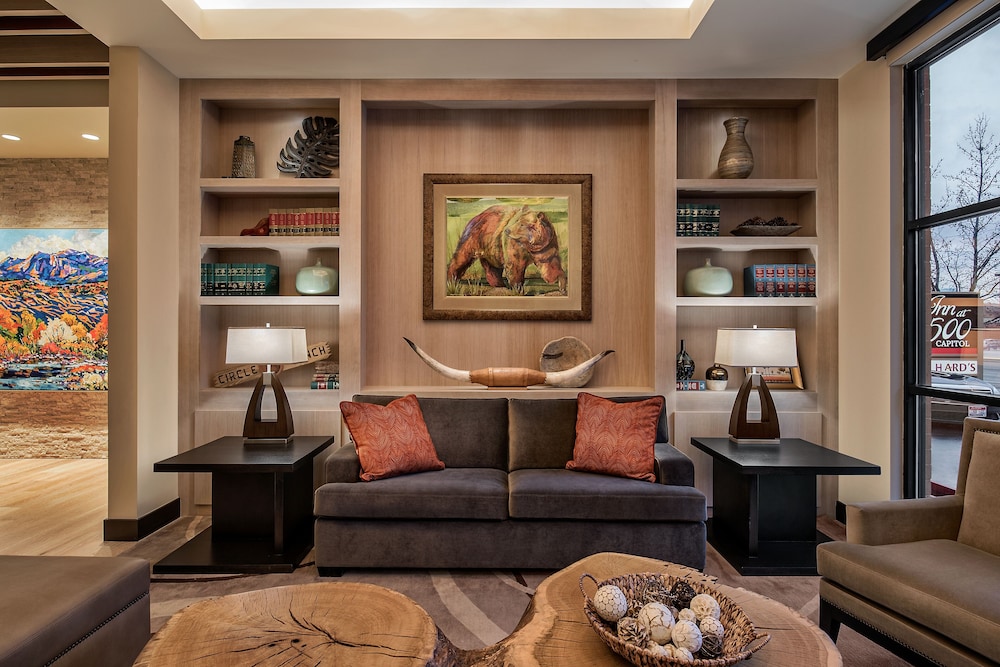 Inn At 500 Capitol 34/53