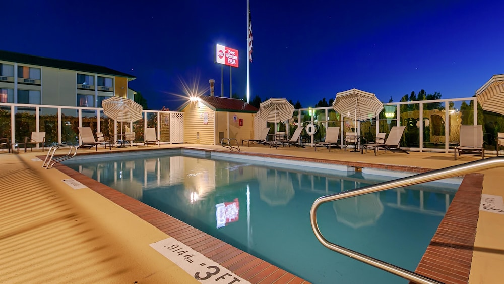 Wingate by Wyndham Mount Vernon 6/50