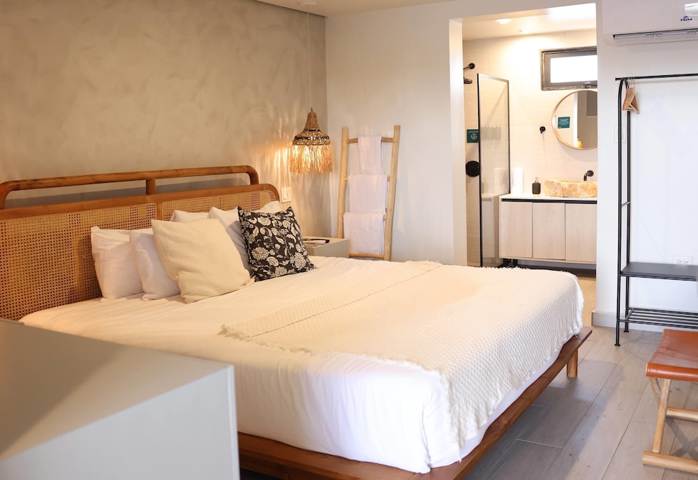 Bali Hotel Adults Only Isla Verde, a Trademark by Wyndham 21/62